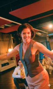 photo of solo jazz dancer Mirjam